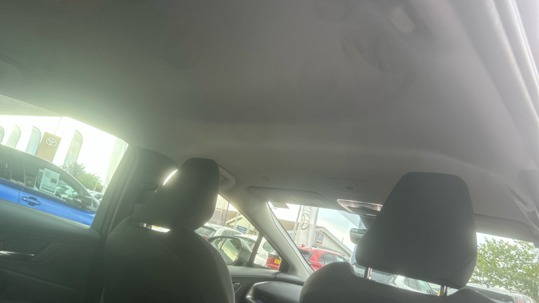 Toyota Prius 2.0 PHEV Design 5dr CVT Hatchback